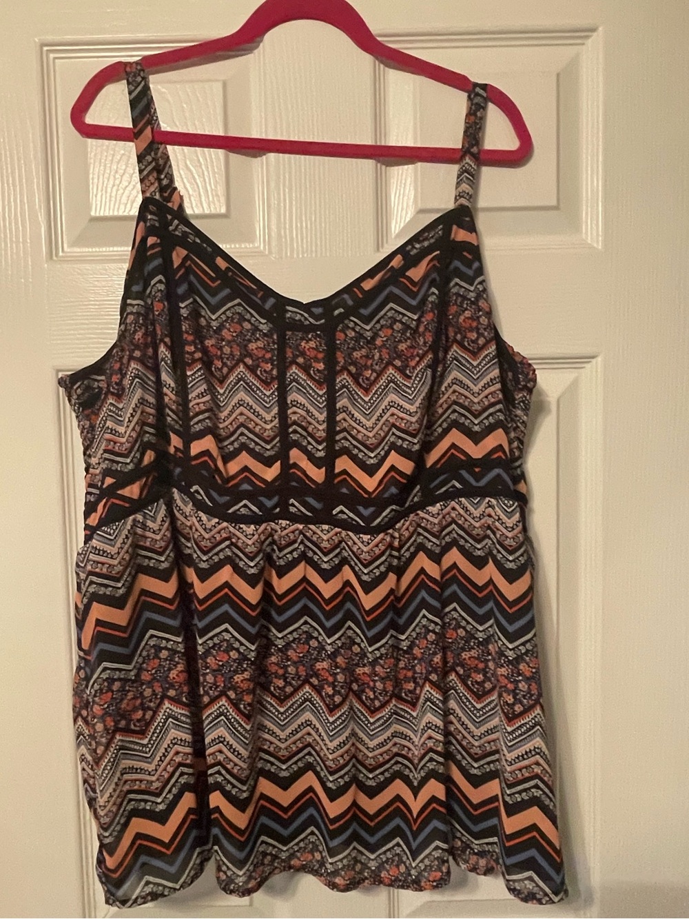 torrid Black & Peach Chevron Floral Spaghetti Strap Tank